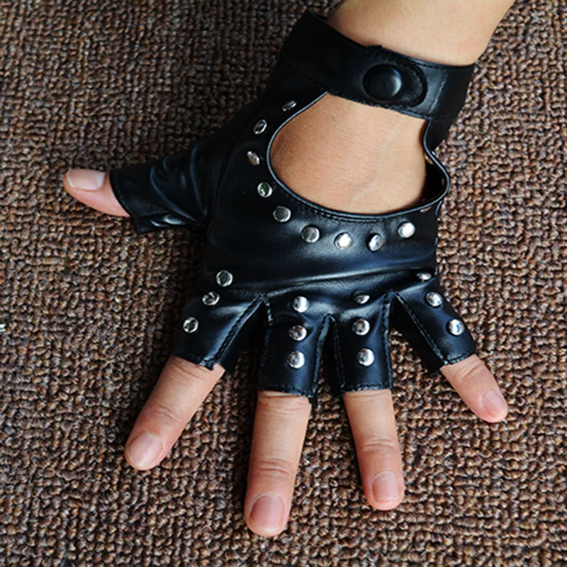 

Fashion Women Fingerless Gloves With Studs Black Pu Leather Rivets Cosplay Performance Dance Gloves Riding Gloves Motorcycle