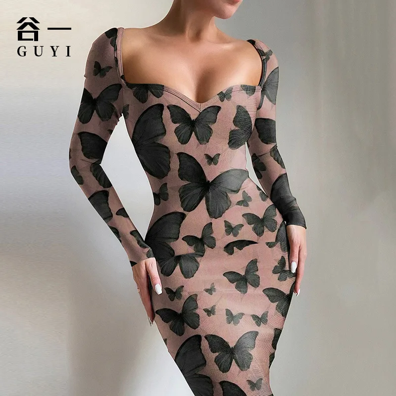 

Женское платье с длинным рукавом, разрезом и принтом бабочек