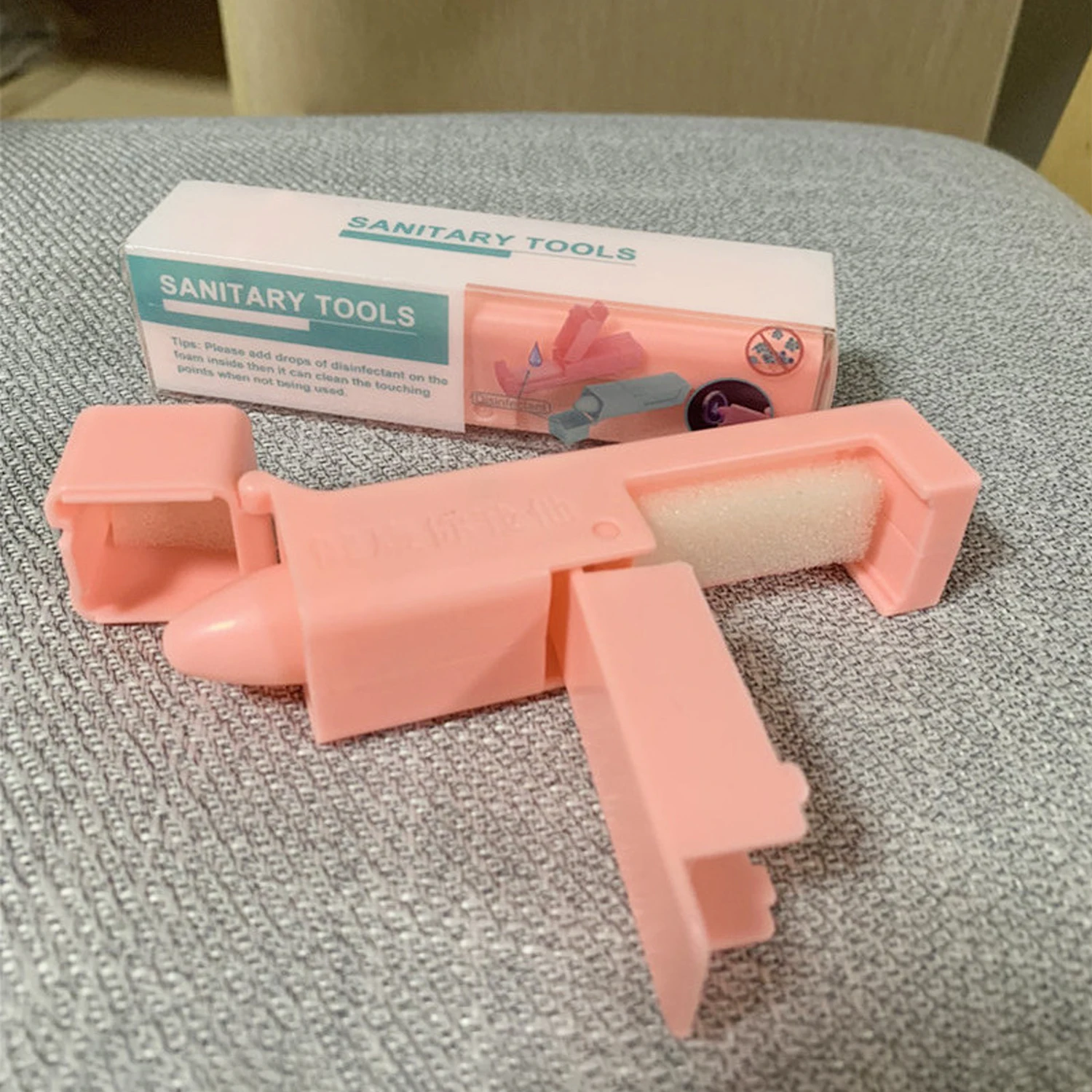 Бесконтактный инструмент для открывания дверей избегающий бесконтактного