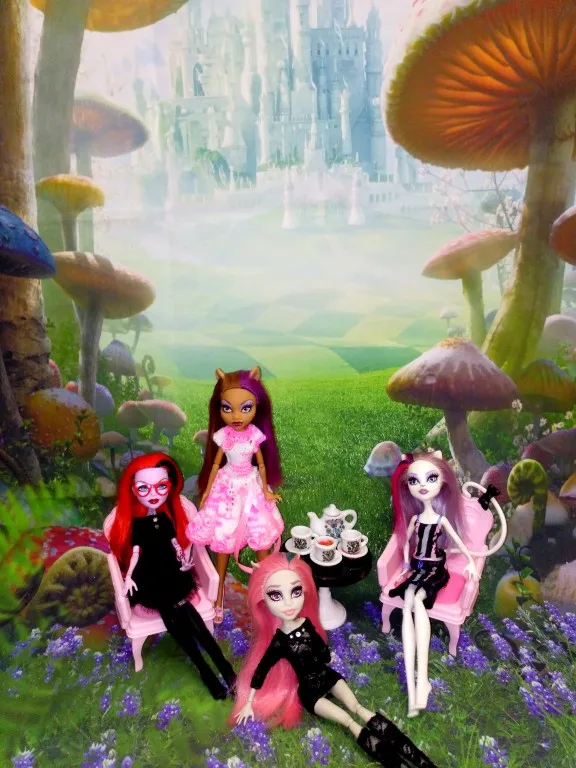 Фотозадник Capisco Fantasy Fairy Tale Wonderland Mushroom Castle для фотосессий, персонализированный фон для студийных съемок.