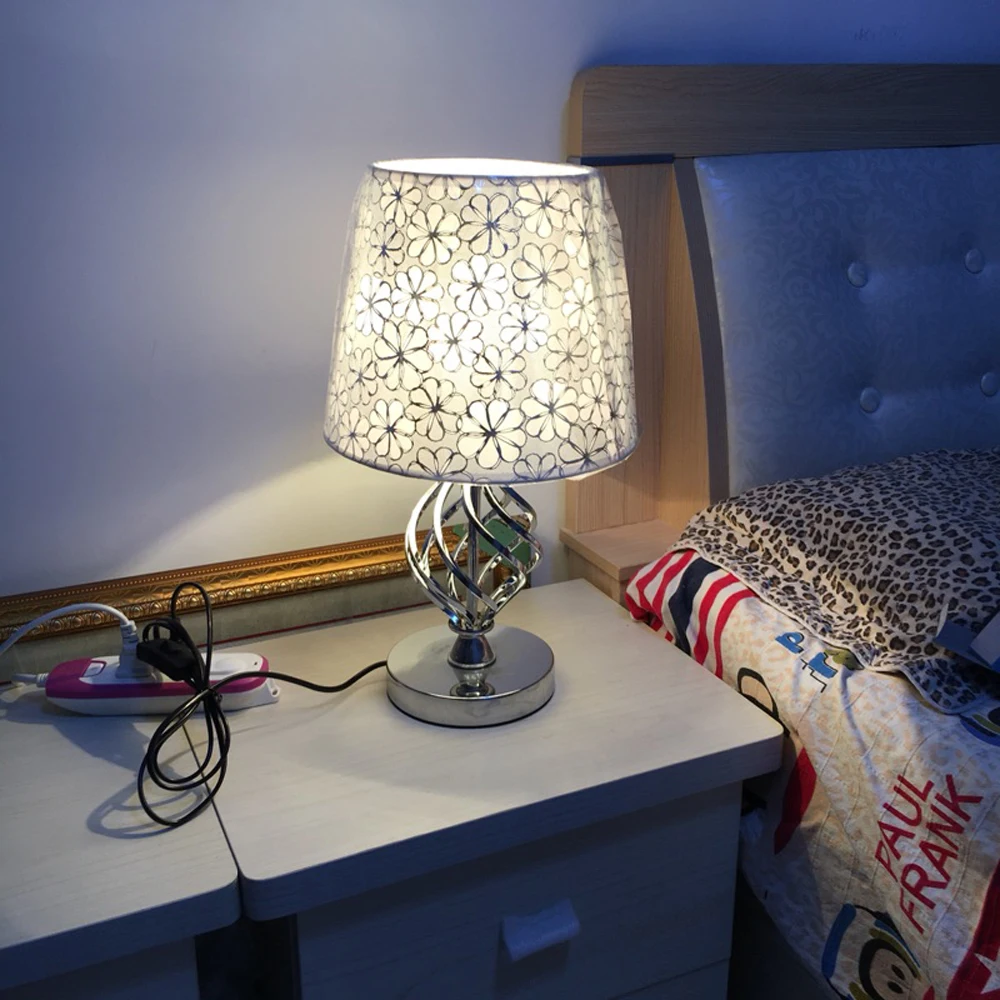 Современная настольная лампа в европейском стиле, прикроватный светильник для спальни, Настольный светильник переменного тока, 90-260 В, креативный, индивидуальный, DIY, Домашний Светильник, ing для гостиной