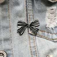 fashion shirt brooch for women cute acrylic lapel pins cute bow knot jewelry badges scarf buckle hat clothes accessories
