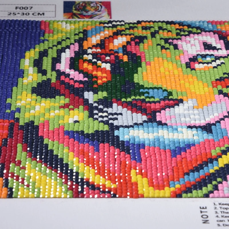 

Diamond painting animal tiger color magic full diamond 5d handmade DIY cross stitch new home decoration