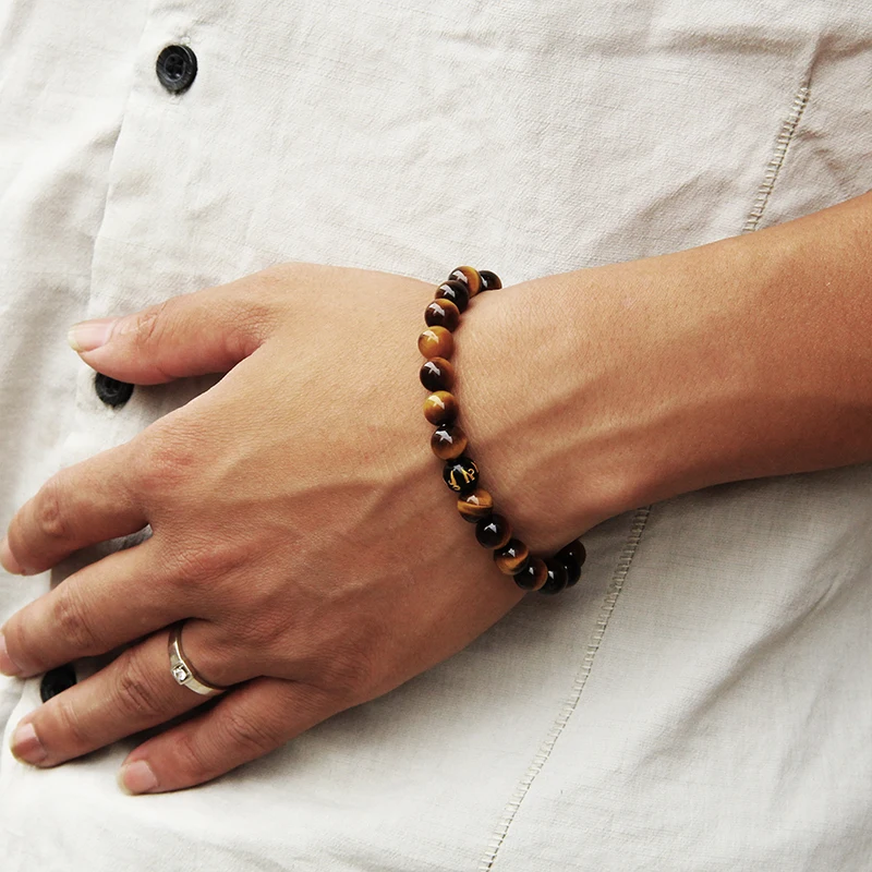 Мужской браслет из натурального камня тигровый глаз 8 мм круглый черный оникс