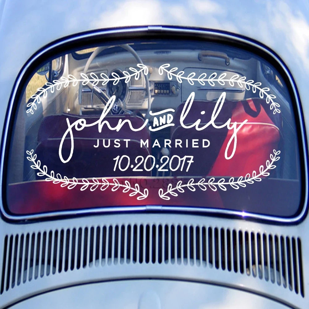 

Just Married Car Sign Floral Custom Name Decals Vinyl Personalised Wedding Car Creative Decor Sticker Mirror Window Mural HY2137