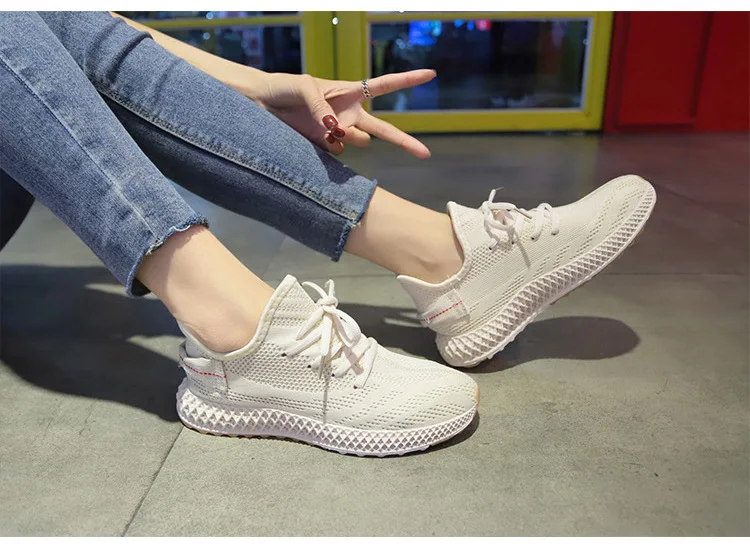 

woman Sports Shoes Summer And Autumn Breathable Non-slip Lightweight Single Shoes Trend Wild one Foot Coconut Shoes woman Sneake