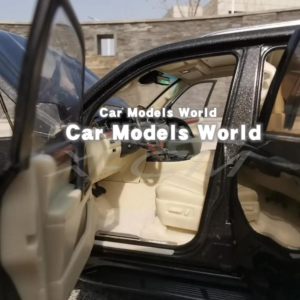 Литая модель автомобиля для LX570 1:18 (черный) + небольшой подарок!|Наземный