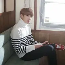 Kpop Jimin JUNGKOOK же абзац для мужчин и женщин полосатый свитер с высоким воротом Harajuku пальто Корейская одежда уличная одежда