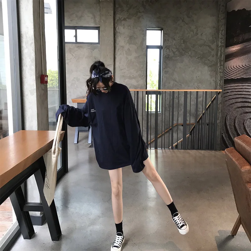 

White printed women's 2021 autumn loose fashion top Korean strange girl long sleeve T-shirt