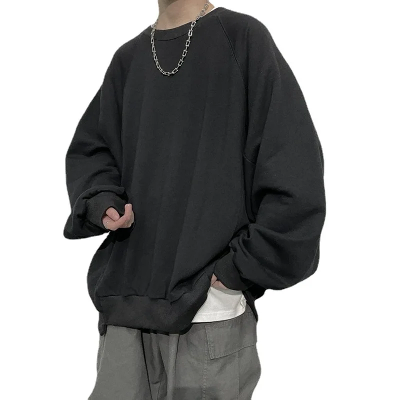 

Hoodies & Sweatshirts