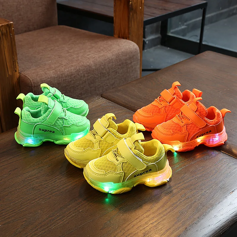 Детская обувь с подсветкой Chaussure Led Enfant Новая детская спортивная Дышащие