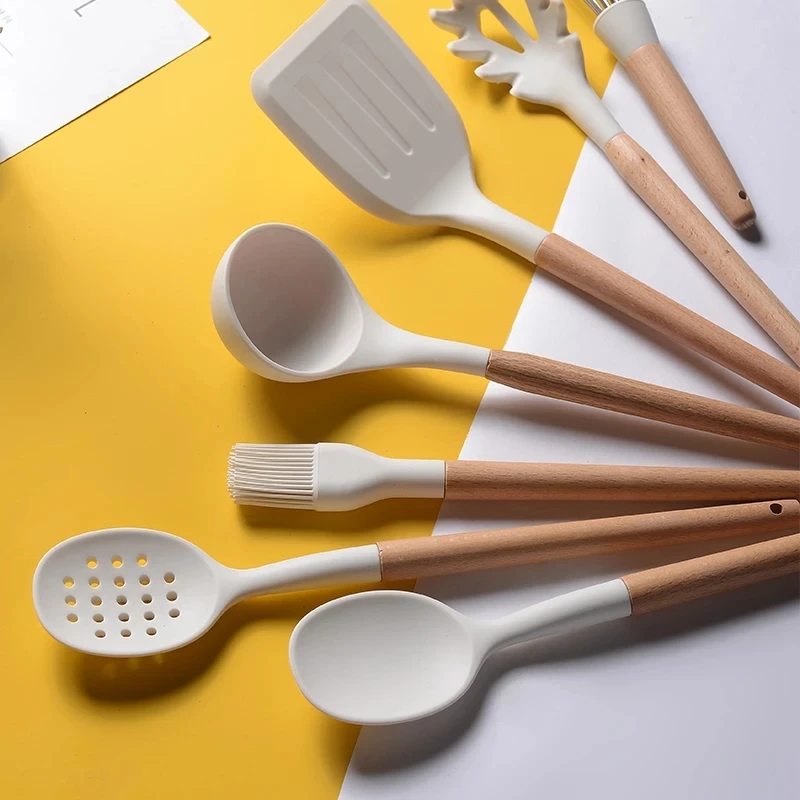 Cookware Silicone Kitchenware Wooden Handle Non-Stick Spatula Cooking Tool Ladle Egg Beaters Shovel Kitchen Accessories | Дом и сад