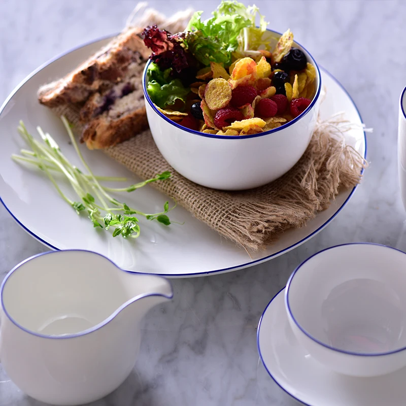 

Белая керамическая креативная тарелка в скандинавском стиле, роскошный десерт, фруктовый торт, тарелка для стейка, тарелка для ужина, тарел...