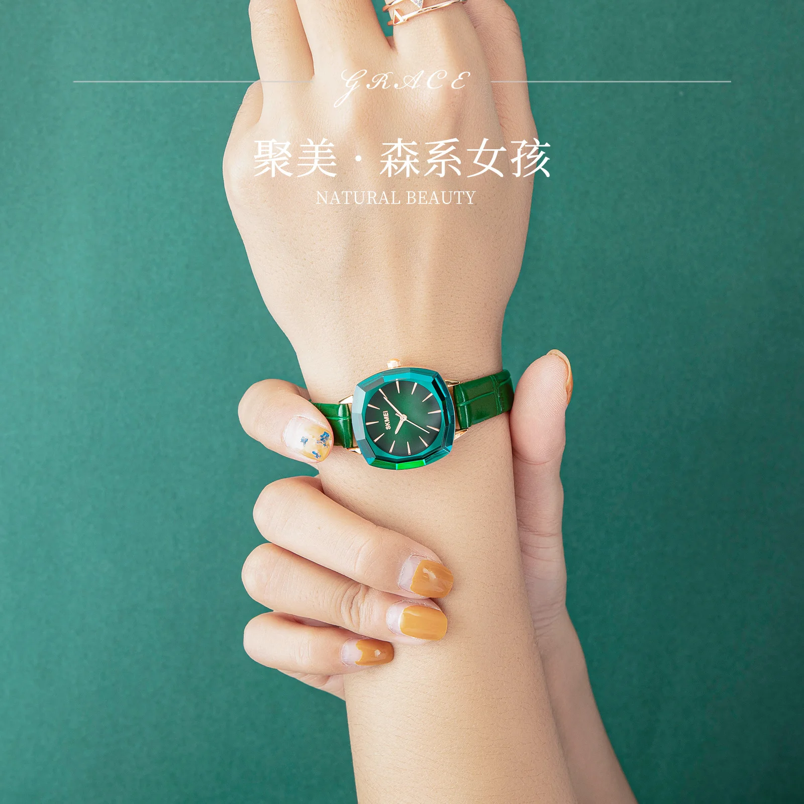 

SKMEI Quartz Movement Women Stylish Brand Watches Luxury Ladies Clothes Jewelry Wristwatch Leather Bracelet Relogio Feminino