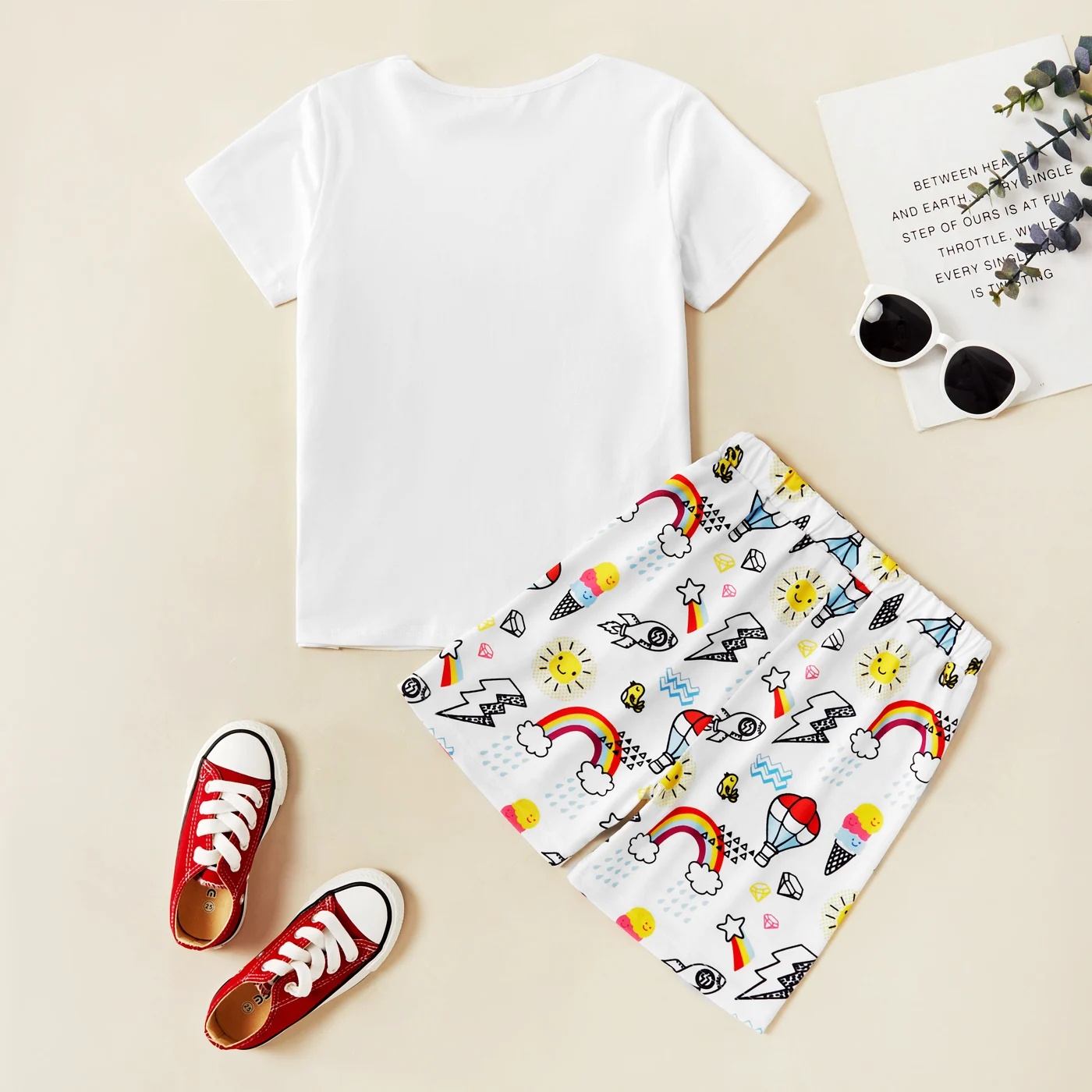 

PatPat 2021 New Summer Kids Unisex Rainbow Striped Tee and Allover Print Shorts Set