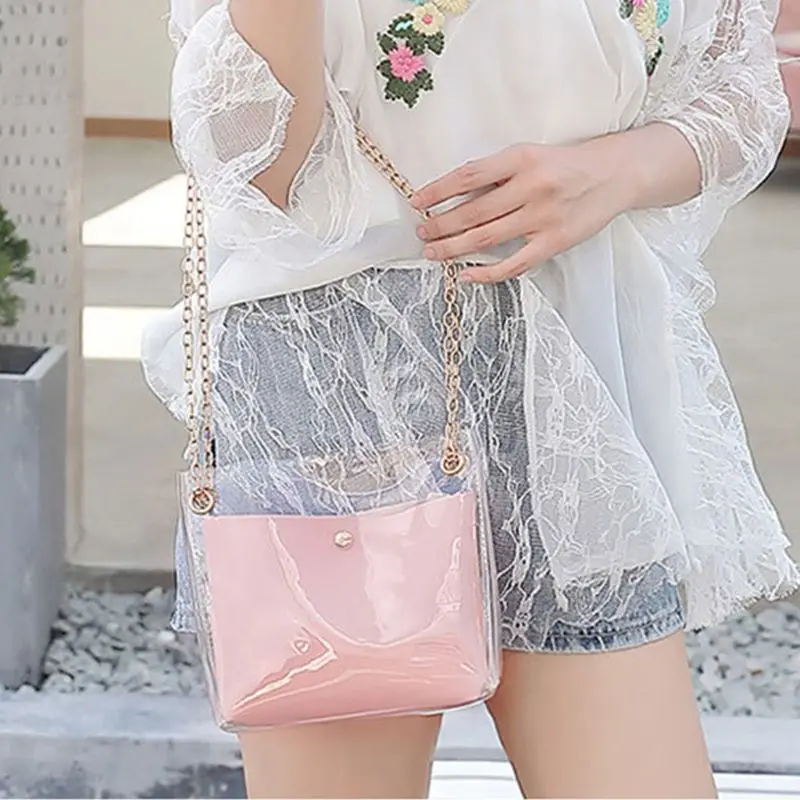 Маленькая женская сумка наплечная Сумочка с ремешком на цепочке прозрачная