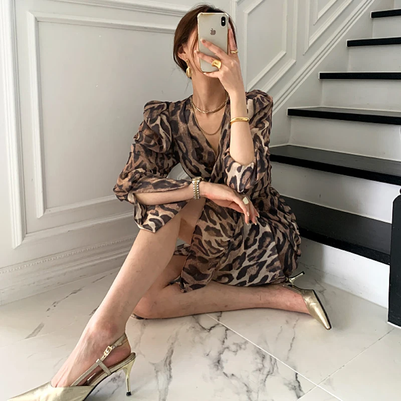 

Sexy leopard print long dress