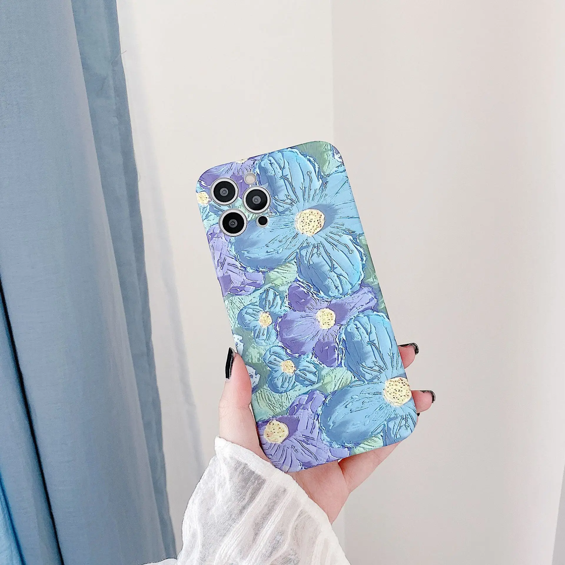 

Emboss Flower Phone Case for IPhone 13 12 Mini 11 Pro Max XR X XS Fashion Soft Shell 8 7 Plus Lens Package Back Cover Coque
