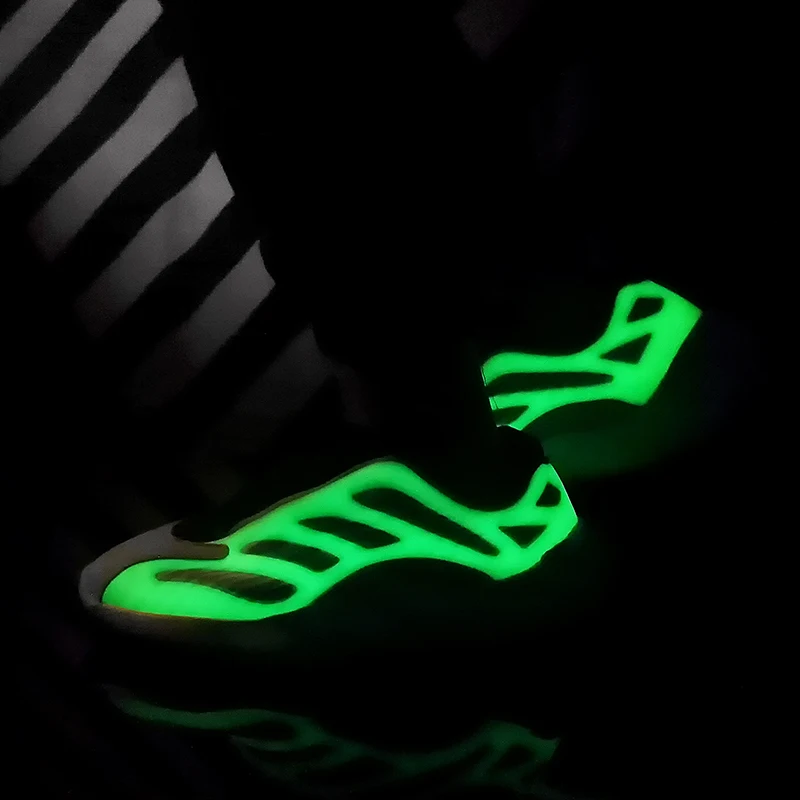 

YWYGMZ Shoes Men Chunky Dad Shoes Breathable Retro Couple Sneakers Luminous Trend Sports Men Sneakers Big Size Male Trainers