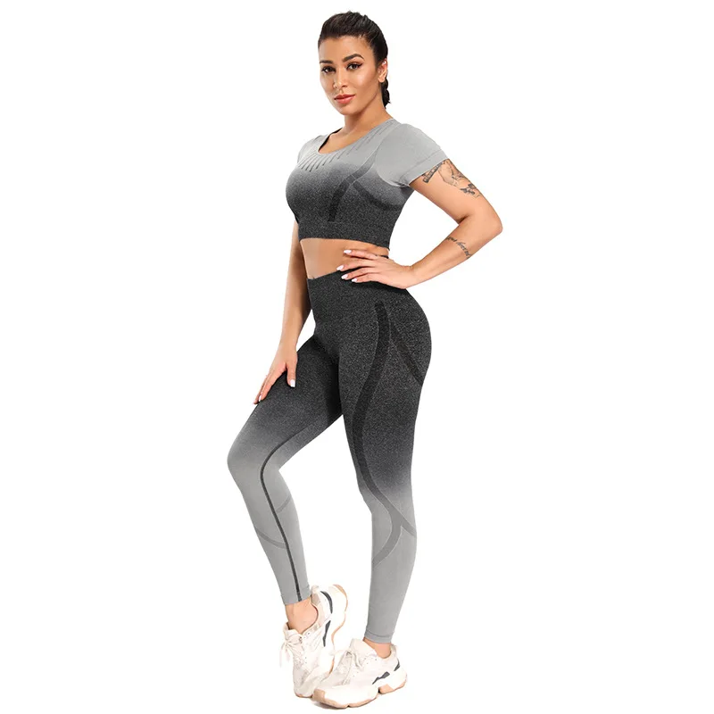 

Ombre Pink Yoga Set Short Sleeved Sport Clothes For Women Gym Clothing 2 Piece Sport Outfit Women Sportswear Fitness Clothing