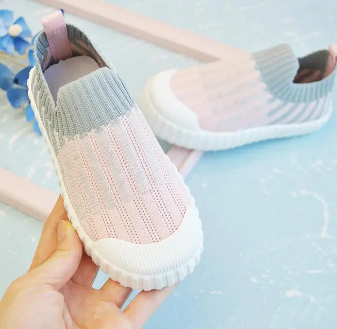 

2022 New Boys and Girls of Children's Shoe Stripe Recreational Soft Sole Sets Foot Single Shoe Bkt001 Y178