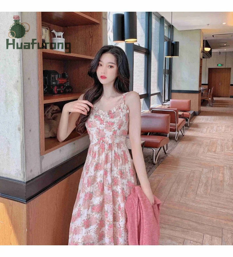 

2021 French Retro Oil Painting Floral Dress High Waist Chiffon Dress Off-shoulder Female Summer Beach Wearing