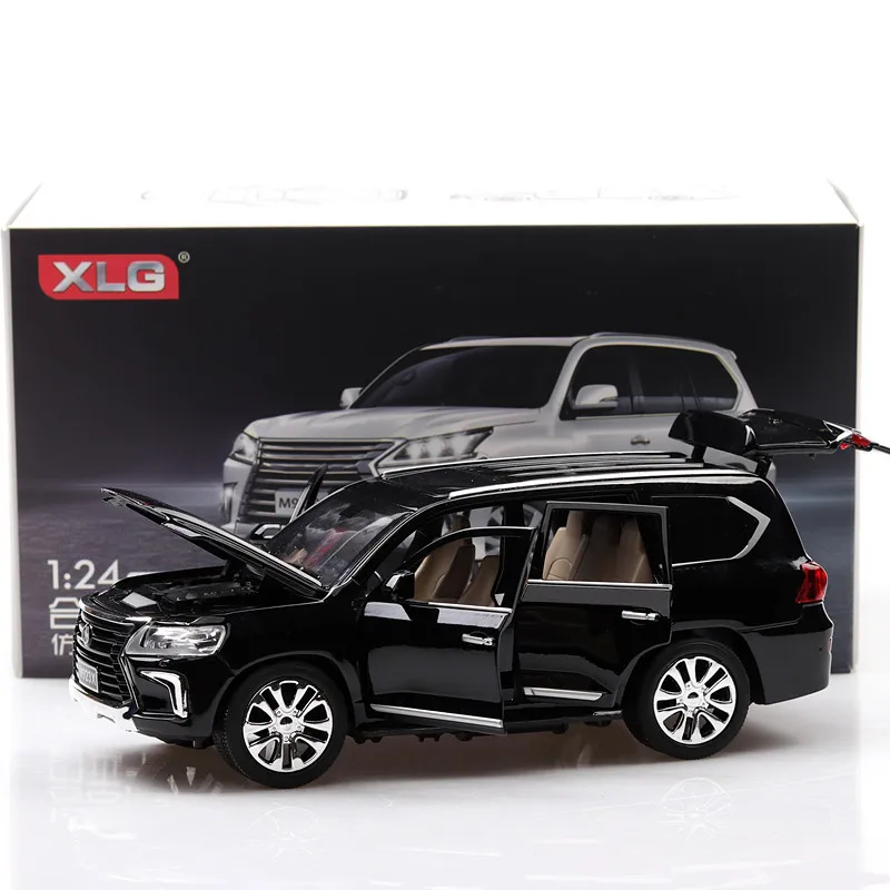

1:24 Lx570 Alloy Model Car Off-road Vehicle Model Suv Simulation Car Model 6 Door Sound And Light pull Back Car Ornaments