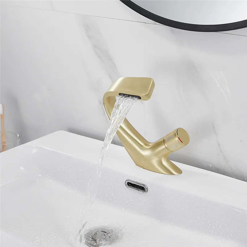 

New Arrivals Luxury Bathroom Faucet High Quality Golden Basin Faucet Cold and Hot Bathroom sink faucet water tap mixer