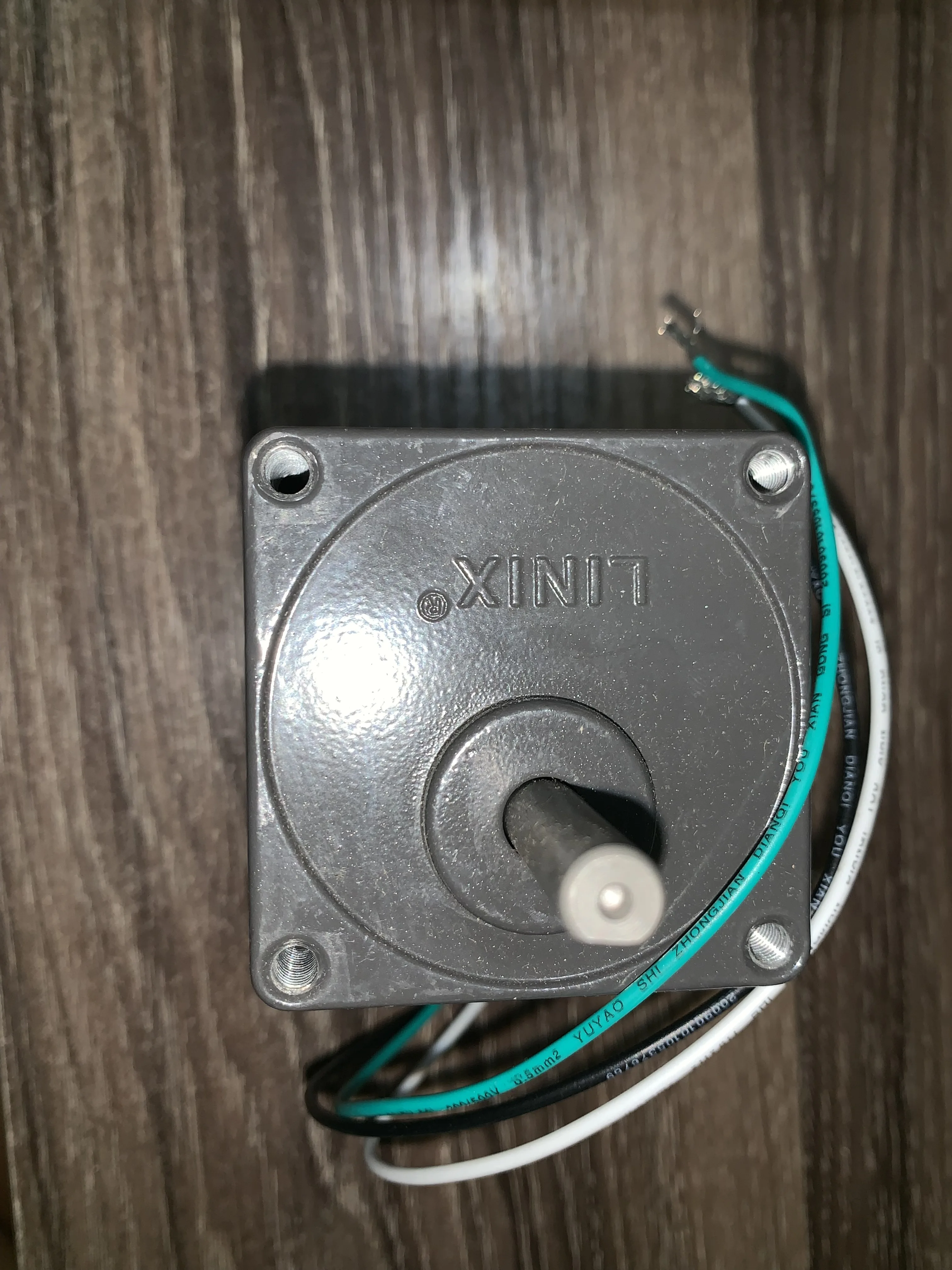 3-строчный двигатель постоянного тока с замедлением LINIX 60JB120G YN60-220-4 новый оригинал