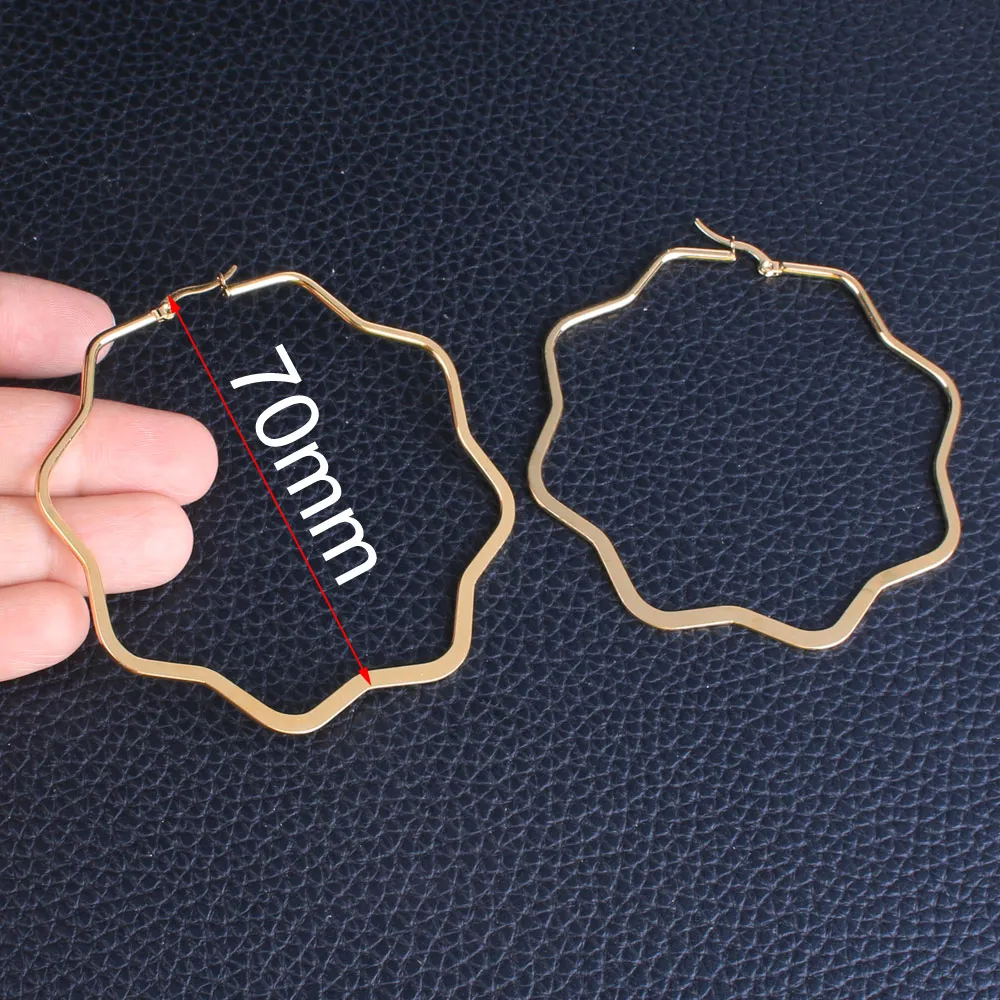 Большие серьги-капельки в форме цветка золотого цвета модные ювелирные изделия