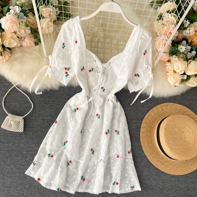 Женское белое платье летние бандажные платья с цветочной вышивкой тонкое милое