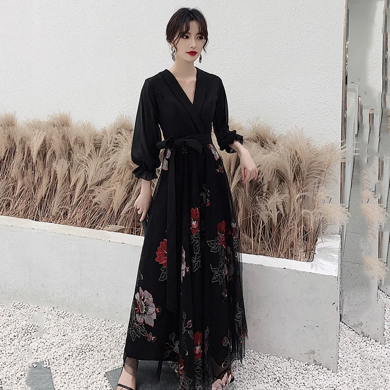 

Black A-Line Robe De Soiree CR330 V-Neck Long Sleeve Evening Dresses Lace Pattern Formal Gowns Floor Length Party Dress 2020
