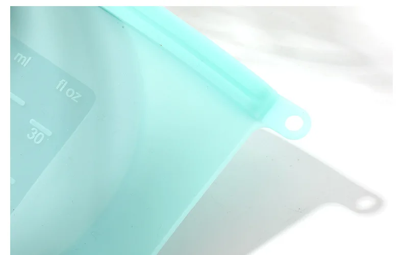 

set Of Silicone Food Bag Reusable Fresh-keeping Bag Fruit And Vegetable Sealed Bag Leak-proof Food Storage Ziplock Bag