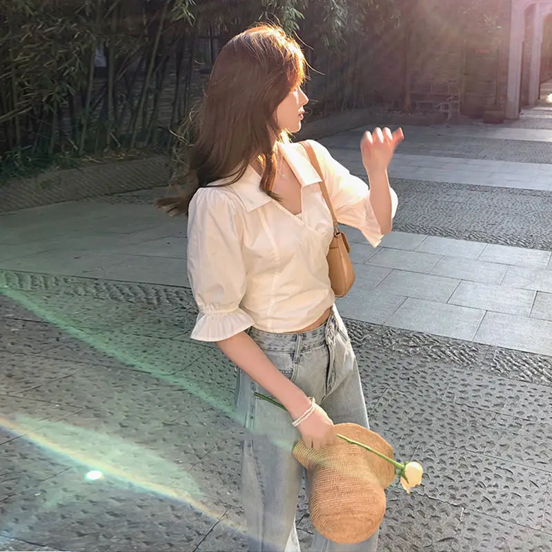 

Color short V-neck shirt women's summer 2021 new bubble sleeve waist top foreign style short sleeve shirt