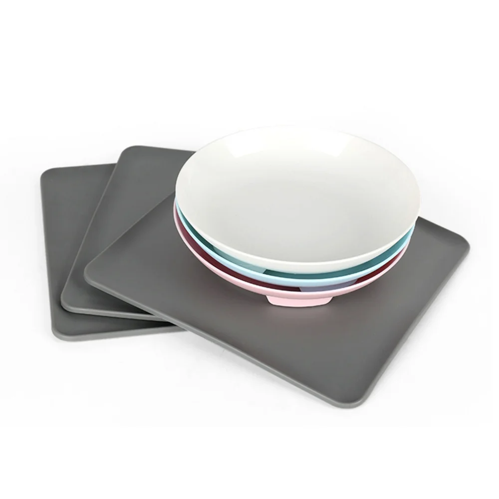 Pet Feeding Bowl Non-slip Placemat Sucker Dog Feeder Creative Food Water Slicone (Pink) | Дом и сад