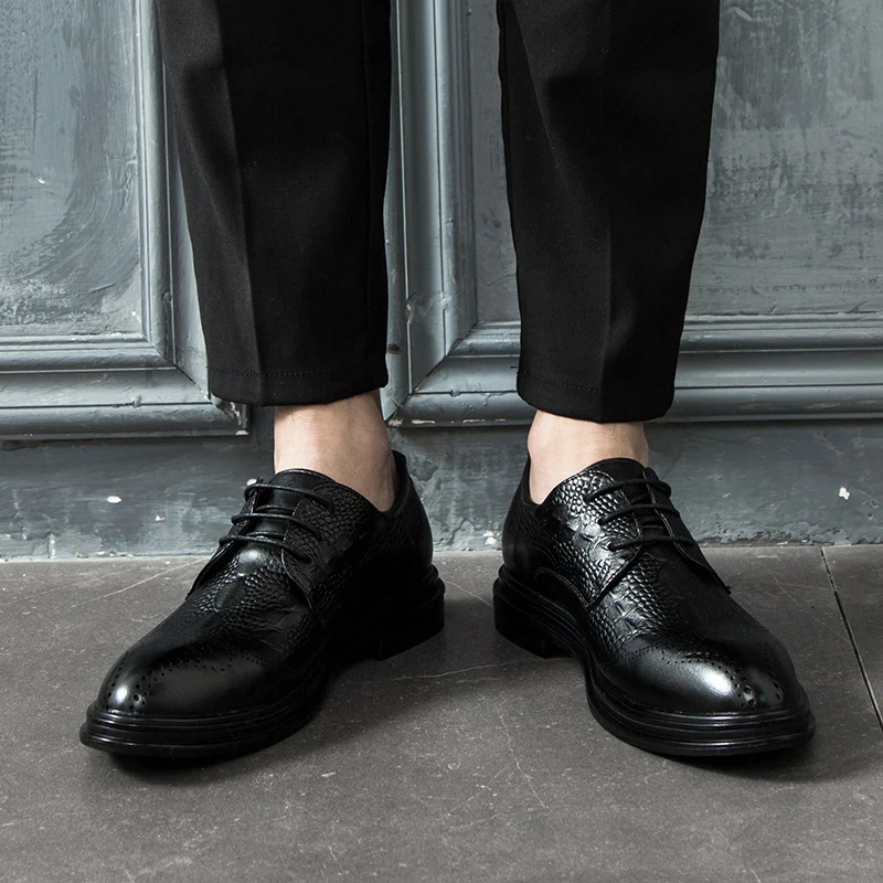 Мужские классические кожаные туфли коричневые деловые оксфорды с острым носком