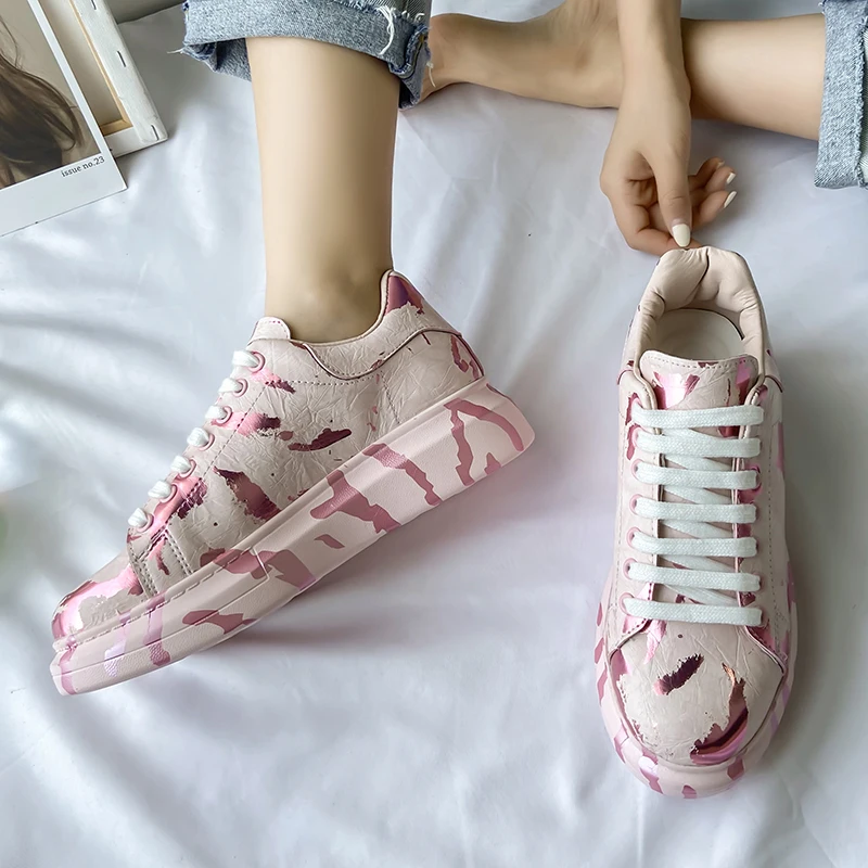 

Women's Shoes Autumn Mixed Color Round Toe Casual Thick-soled Women's Sneakers 2021 Fashion Ladies All-match Flat Shoes Autumn