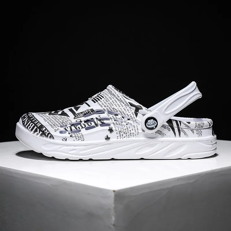 

YMT2021 new garden shoes men and women fashion shoes sandals couples summer beach casual outdoor shoes flat slippers
