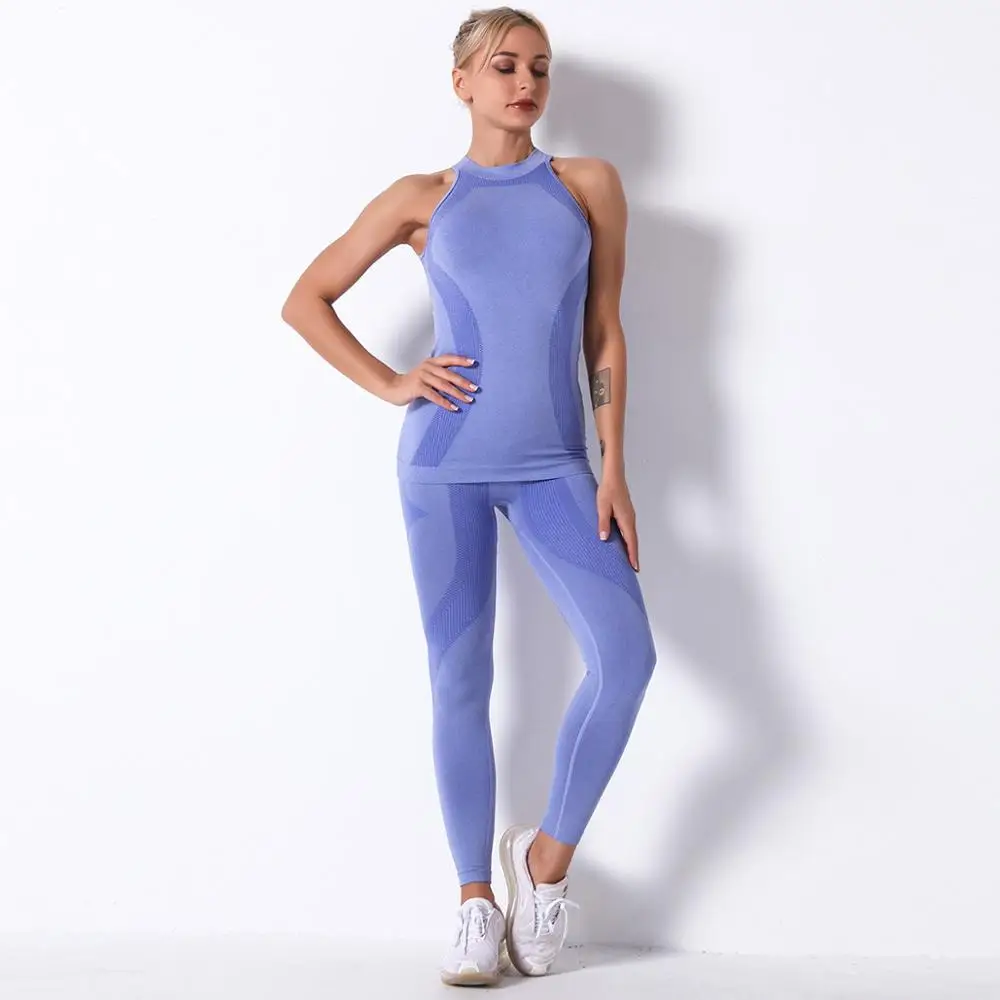 

Hot Sale Sports Fitness Pretty Crop Top Leggings 2 pieces Set Gym Clothes Running Fashion Tracksuit Woman Workout Seamless Pants