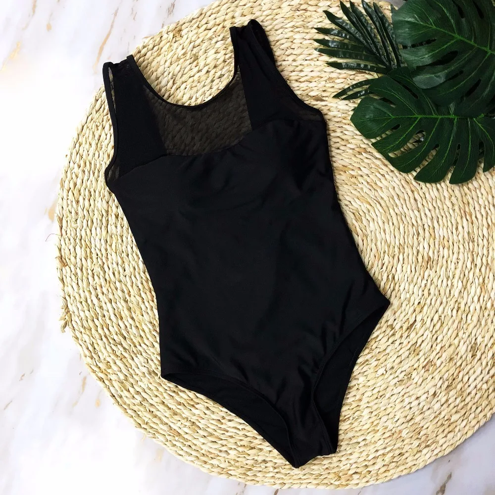 Женский купальный костюм с открытой спиной черный красный однотонный купальник