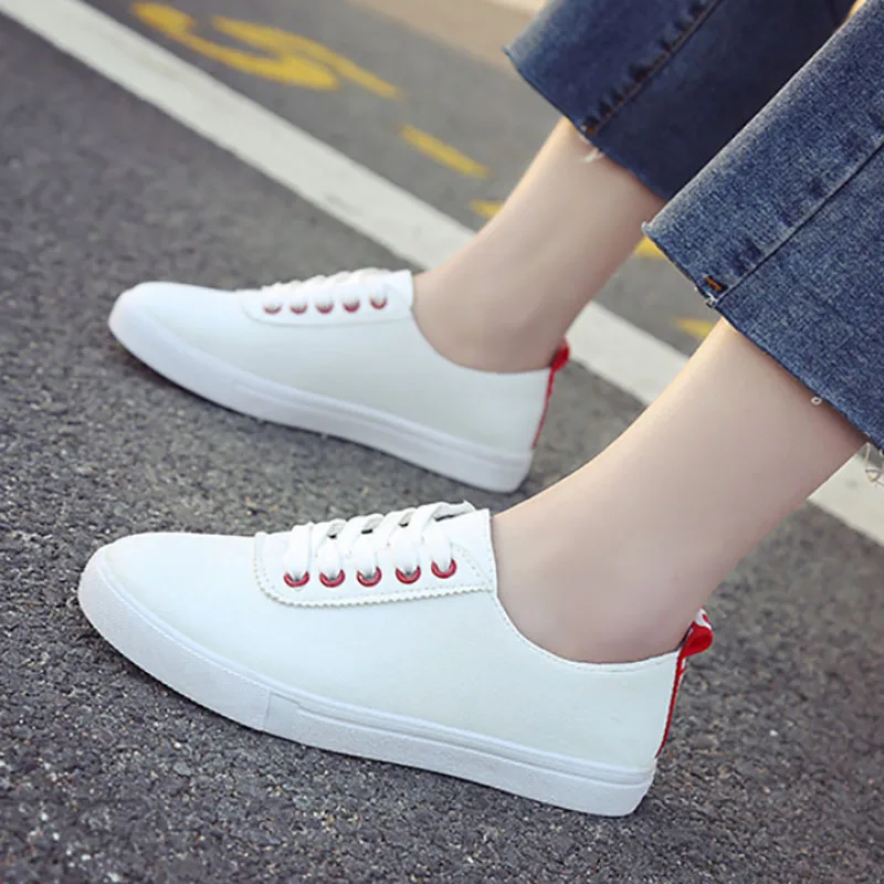 

Women fashion Lightweight Breathable Little white shoes flat Soft bottom Flat shoes ladies outdoor Black wear-resistant woman