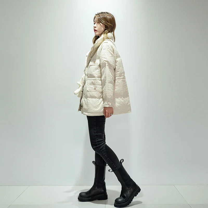 

NEW small wind down jacket female short Korean fashion loose bear play even white duckling winter jacket