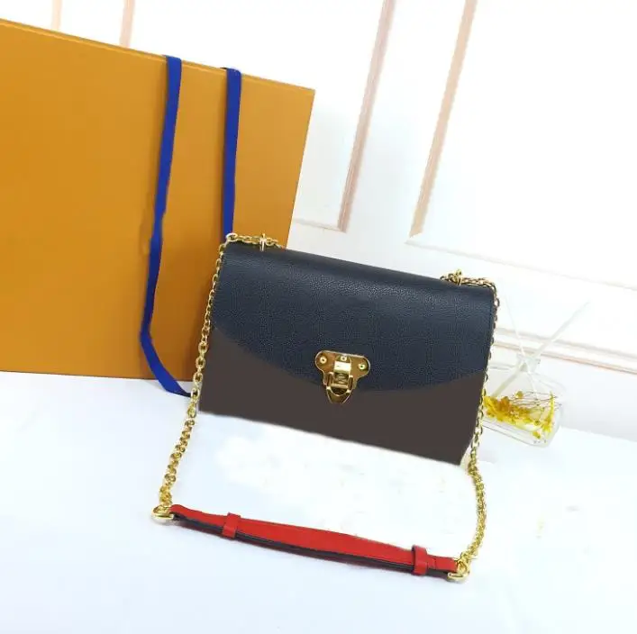 

Fashion Women Classic Hot Selling Style Top Quality Real Leather Shoulder Bags Totes Crossbody Bags Handbags Free Shipping