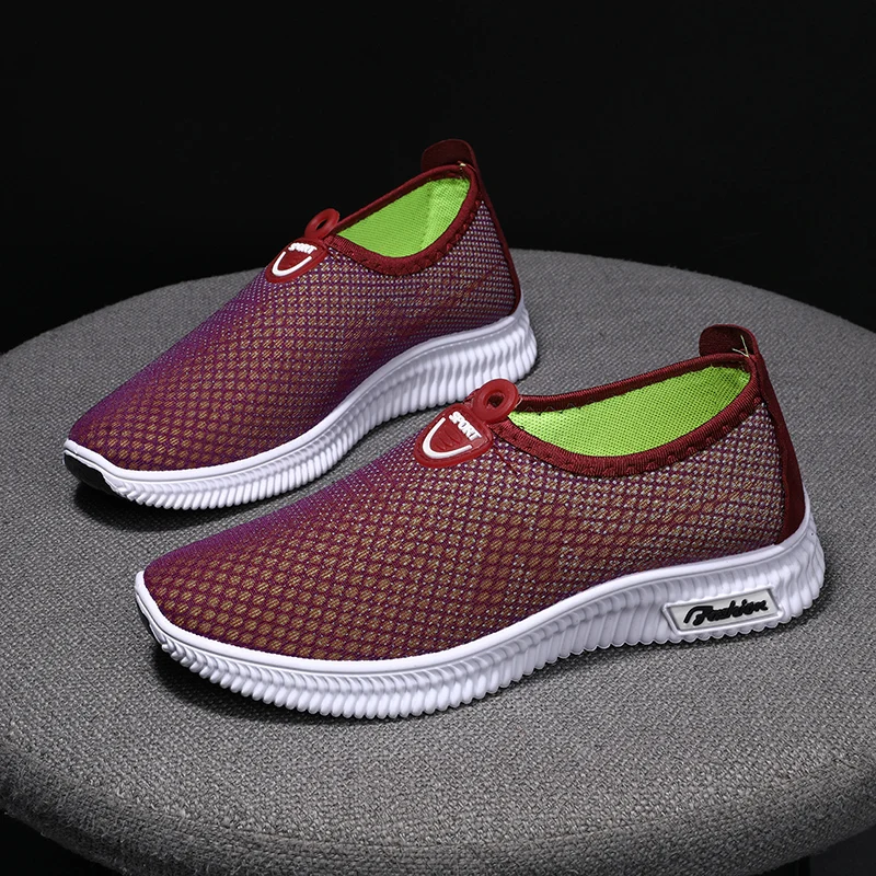 

Summer Women's Breathable Flat Shoes Light Soft Sport Shoes Women Tennis Shoes Female Stability Walking Sneakers Trainers Cheap