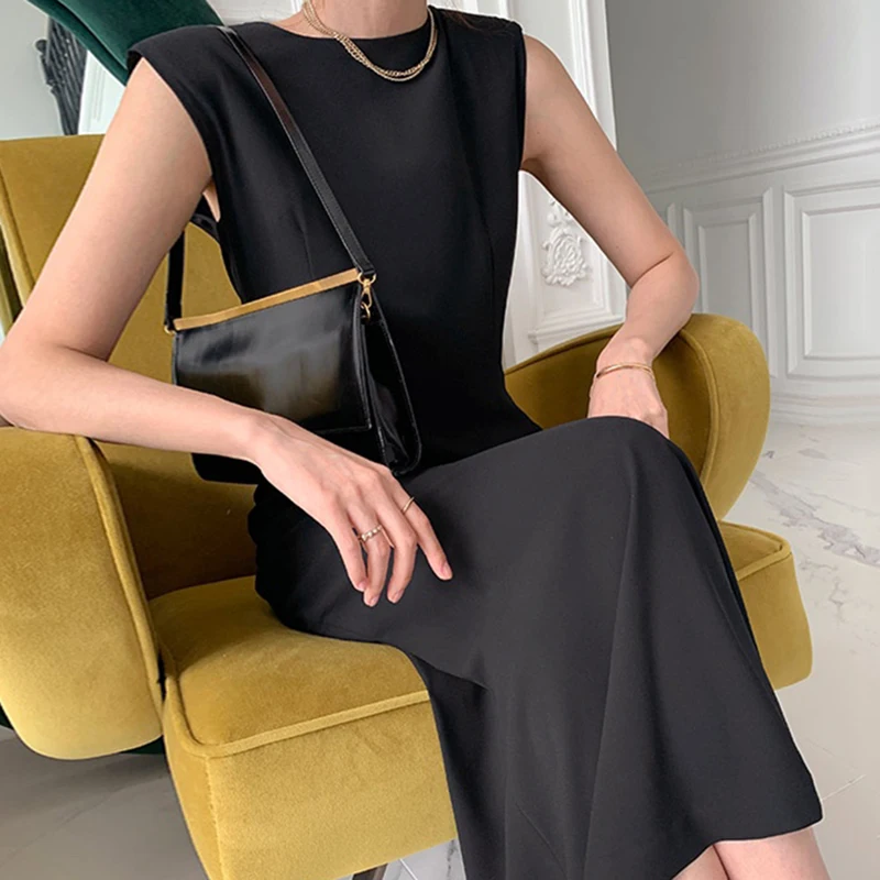 

Korejpaa Women Dress 2021 Summer Korean Chic Simple Elegant Commuting O Neck Slim Long Split Hip Fishtail Vest Vestido Female