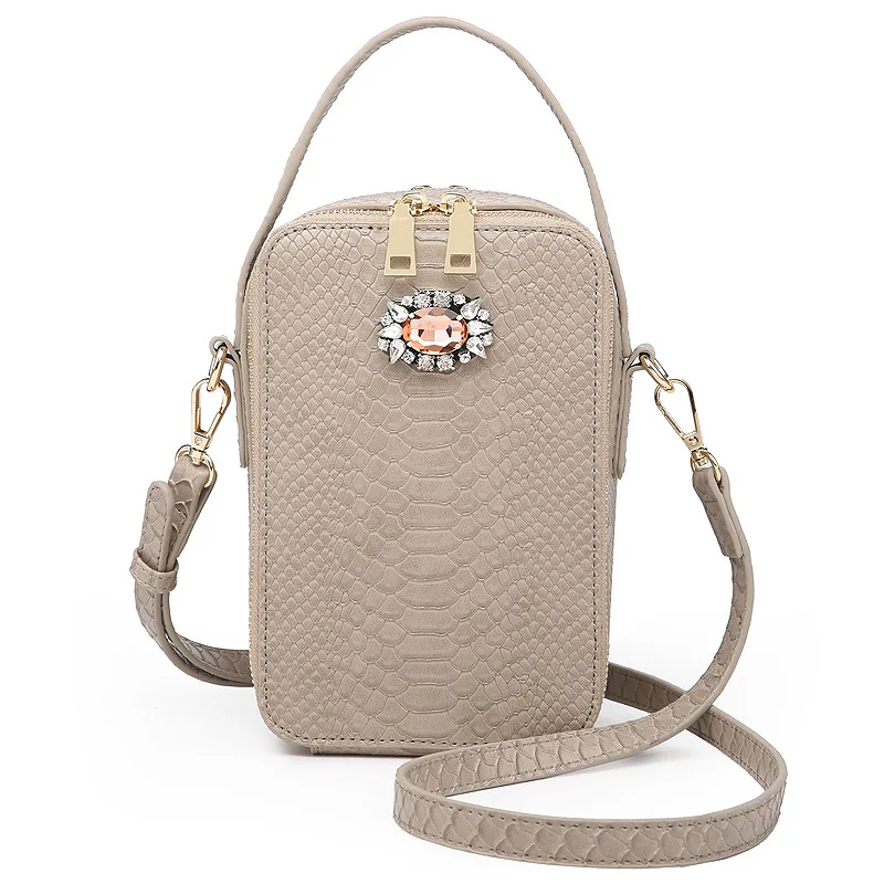 Модная женская сумочка с кристаллами в Бахрейне Кожаный клатч узором питона