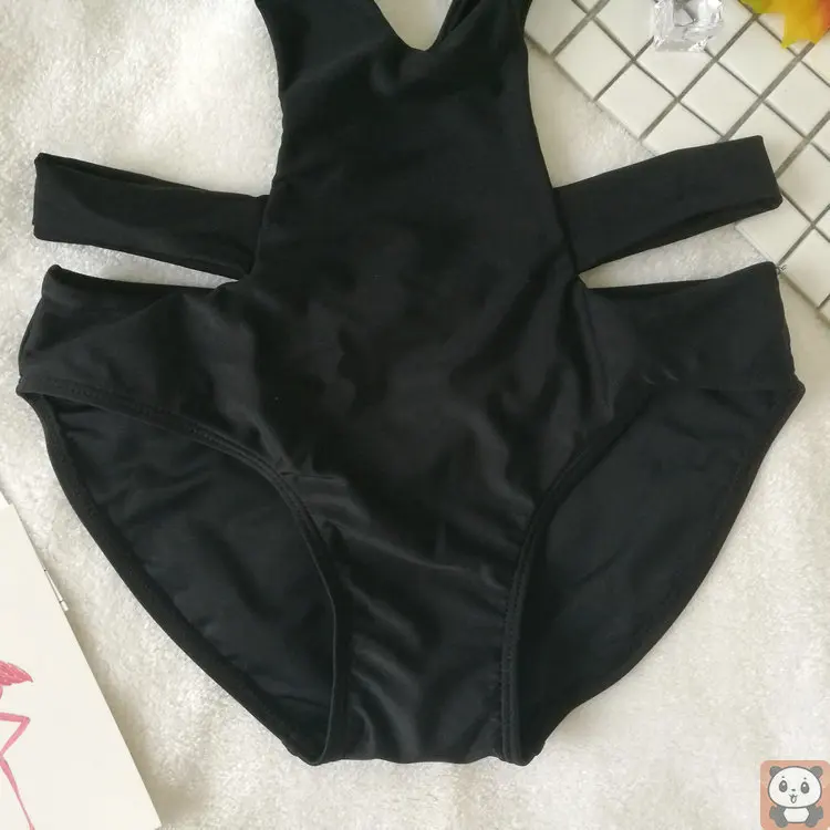 

2021new One Piece Sexy Hollow Swimsuit Steel Bracket Gather Big and Small Breasts Slim Looking Belly Covering Women's Swimwear