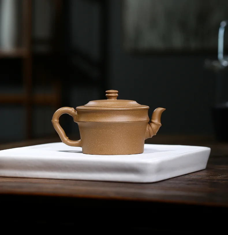 

Zhu Duan China Kettle Ceramic Teapot For Tea Puer Oolong Tea Set Handmade