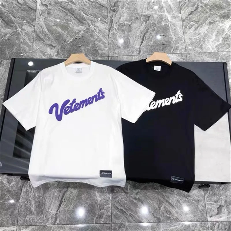 

Vetements 2021 Spring And Summer Logo Foam Printed Men's And Women's Short Sleeve Vetements T-Shirt Black And White