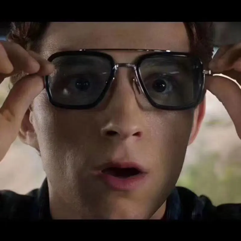 Железный человек Тони Старк солнцезащитные очки Квадратные Солнцезащитные для